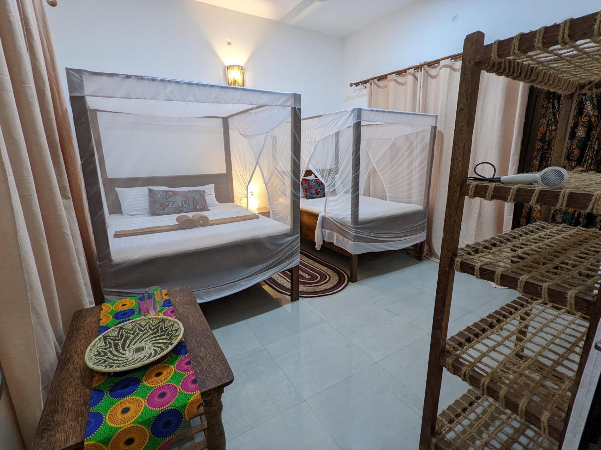 Mkadi Beach House Hotel Nungwi Kamer foto